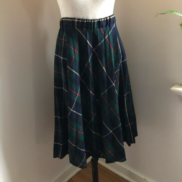 Vintage Eccobay Moody Green Holiday Plaid Wool Blend Skirt - Picture 2 of 10